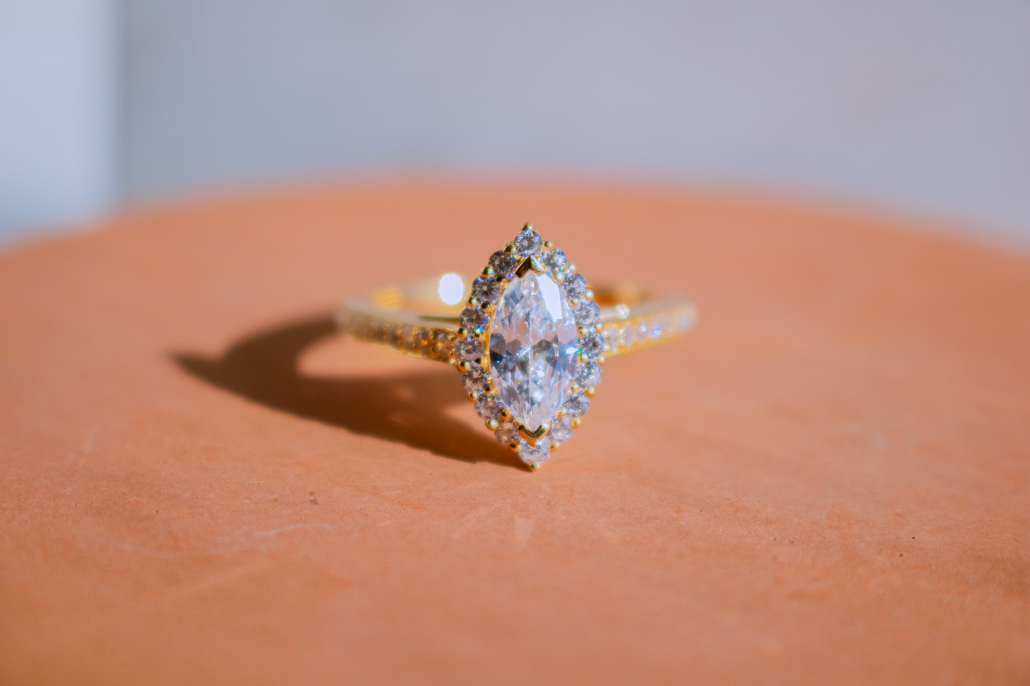 How do I care in the best way for my diamond jewellery?